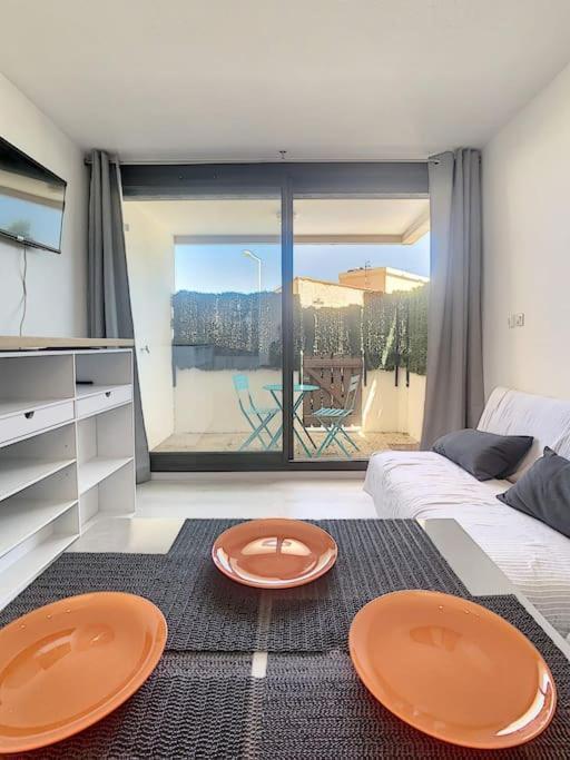 Magnifique Studio Cabine Avec Terrasse Et Parking Leucate